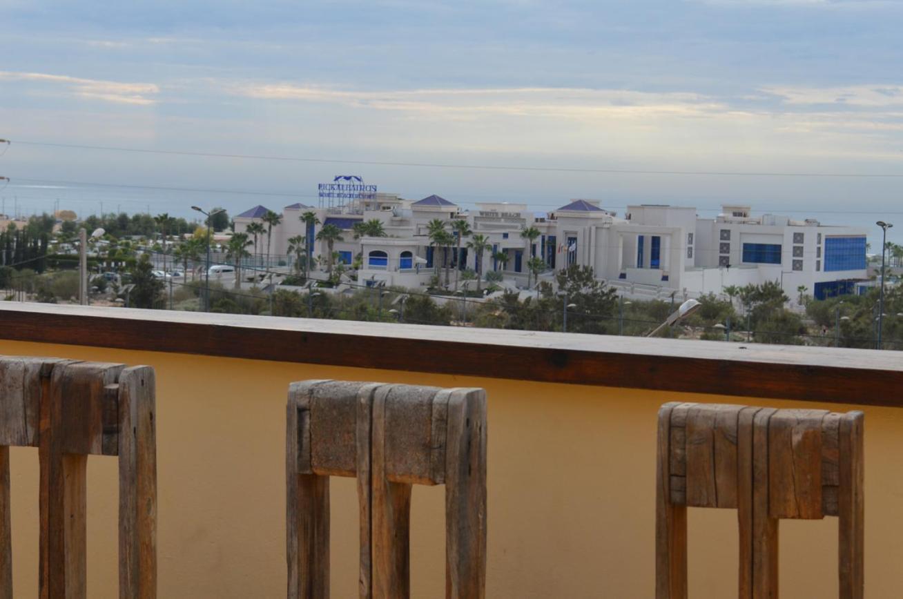 Sunset Surfhouse Morocco Hostel Tamraght Екстериор снимка